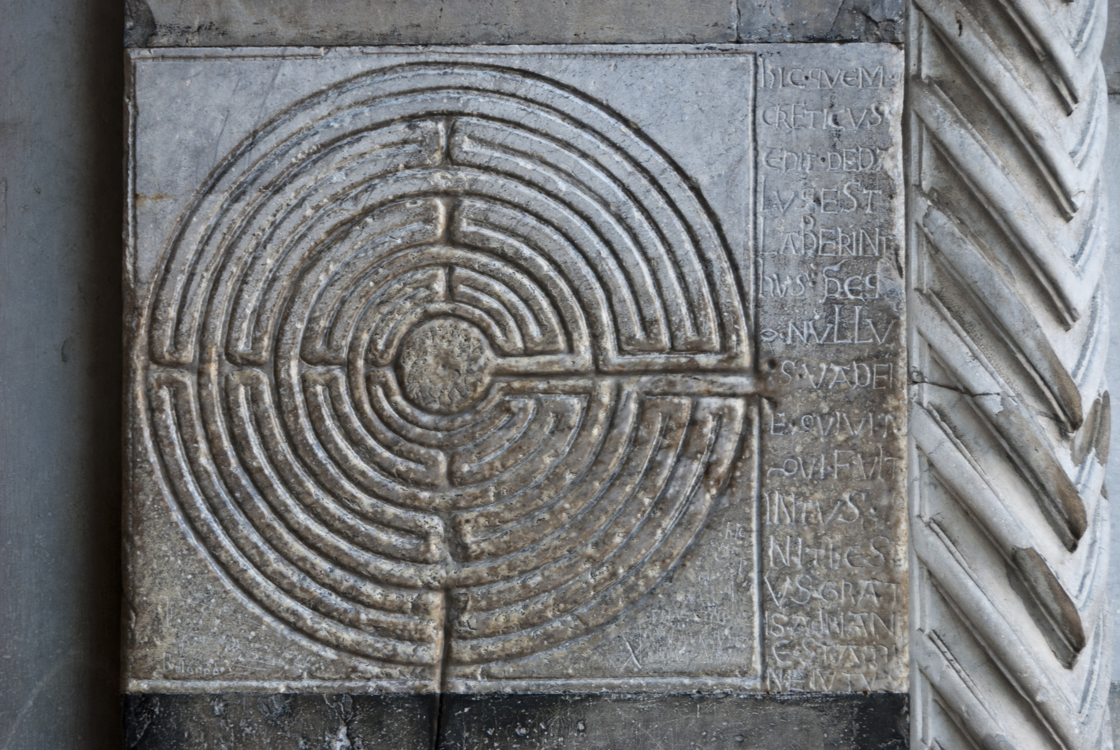 Fingerlabyrinth Duomo di San Martino